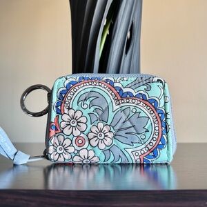 Vera Bradley RFID Zip Around Wallet in Fan Flowers